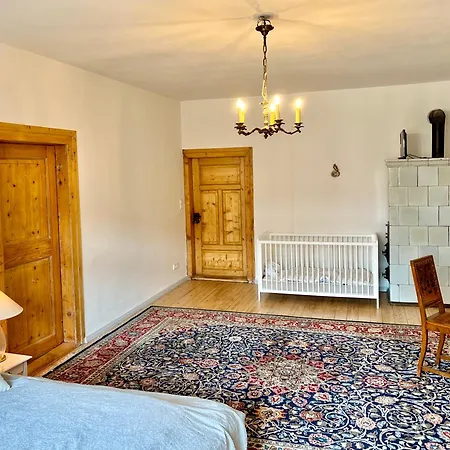 Διαμέρισμα Oswald Hempel, Mit 5 Zimmermaisonette Und 3 Zimmer Gartenwohnung Zittau