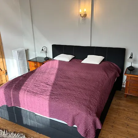 Oswald Hempel, Mit 5 Zimmermaisonette Und 3 Zimmer Gartenwohnung