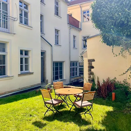 Oswald Hempel, Mit 5 Zimmermaisonette Und 3 Zimmer Gartenwohnung * Zittau
