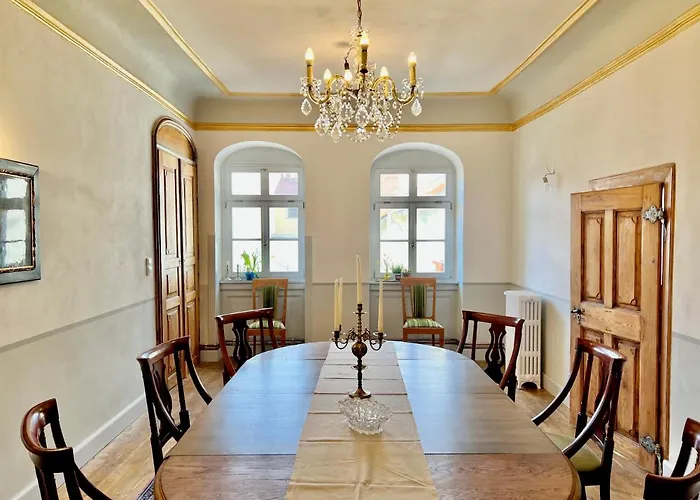 Oswald Hempel 5 Zimmermaisonette Und 3 Loftwohnung شقة تسيتاو