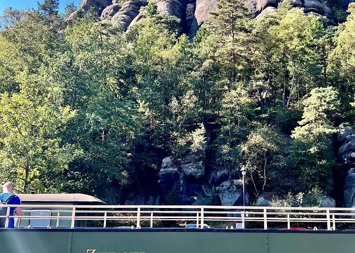 Oswald Hempel 5 Zimmermaisonette Und 3 Loftwohnung تسيتاو