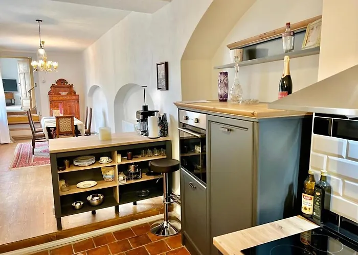 Oswald Hempel 5 Zimmermaisonette Und 3 Loftwohnung شقة