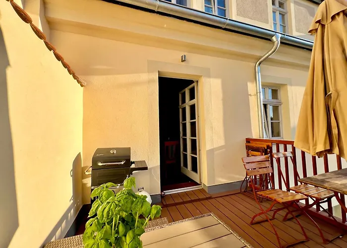 Oswald Hempel 5 Zimmermaisonette Und 3 Loftwohnung شقة