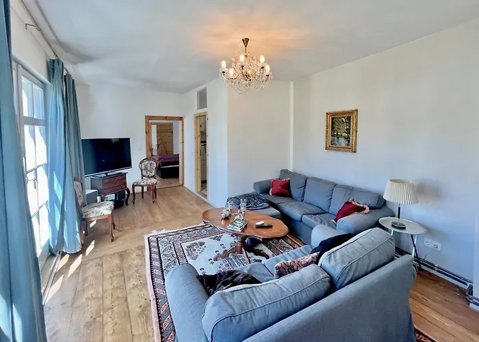 Oswald Hempel 5 Zimmermaisonette Und 3 Loftwohnung * تسيتاو